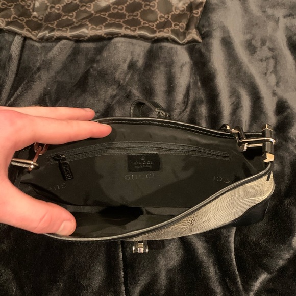 Authentic Gucci Snake Print Handbag - Picture 3 of 3